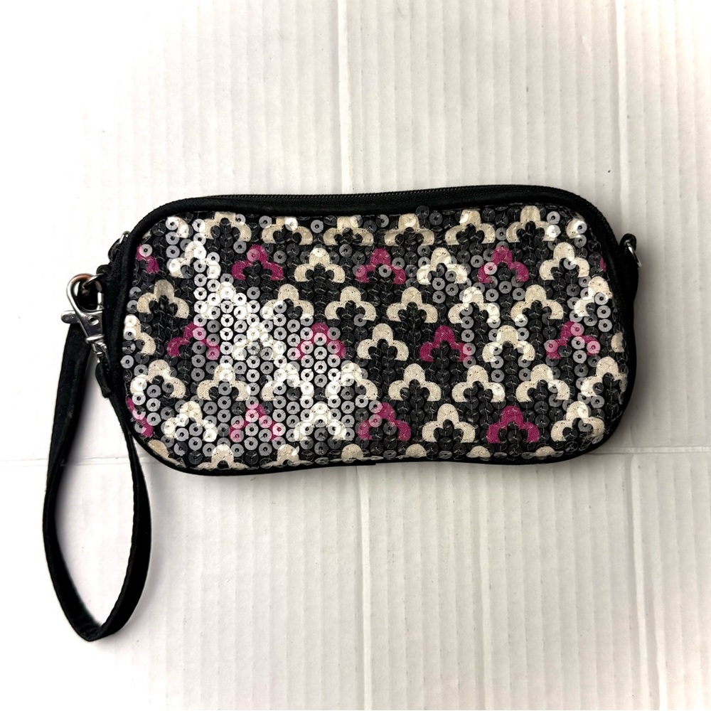 Vera Bradley Shimmer Sequins Wristlet Clutch Purse In "Canterberry Magenta"